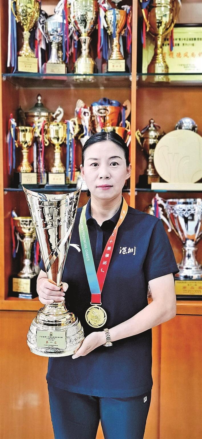 女足队长的核心力量,足球队魂的力量