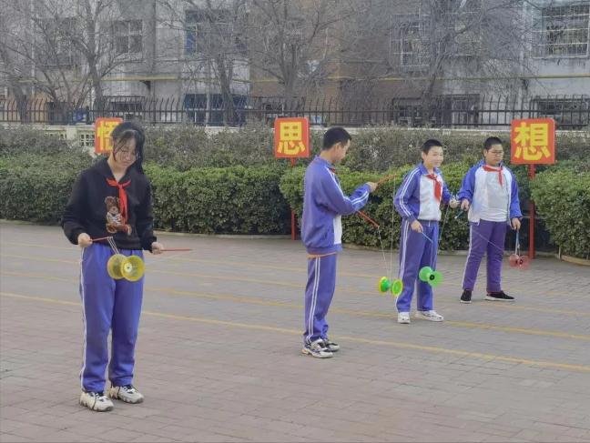 这个学校承载着多少美好的回忆,我们学校的社团活动丰富多彩