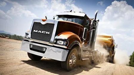 变形金刚擎天柱原型车型,变形金刚擎天柱车型进化史