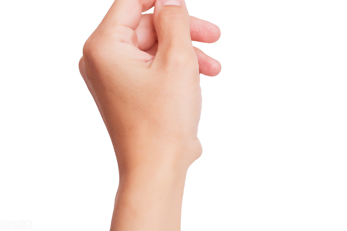 皮肤上凸起的“包”，不痛不痒是囊肿、结节？可能是这8种情况