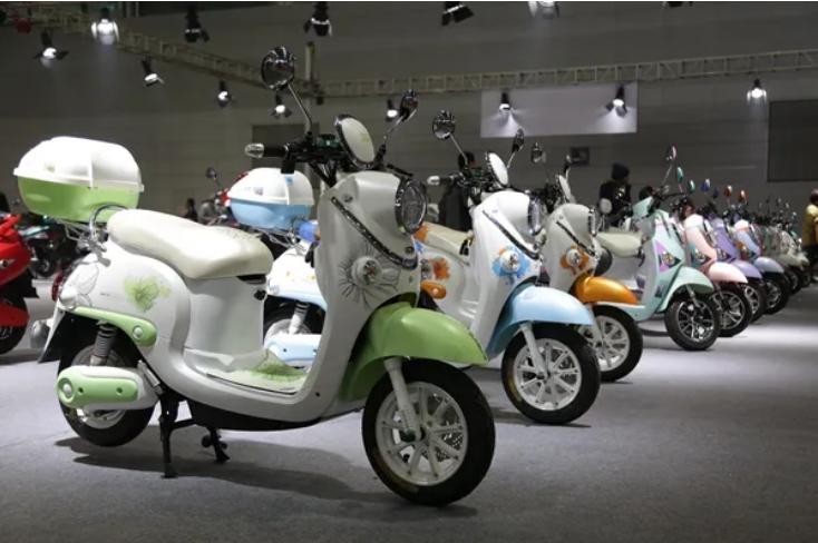 小牛雅迪爱玛哪个值得买,雅迪台铃爱玛小牛哪个好