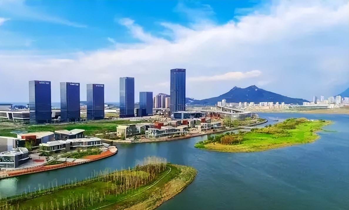 从开放城市到国际门户城市：连云港的未来发展