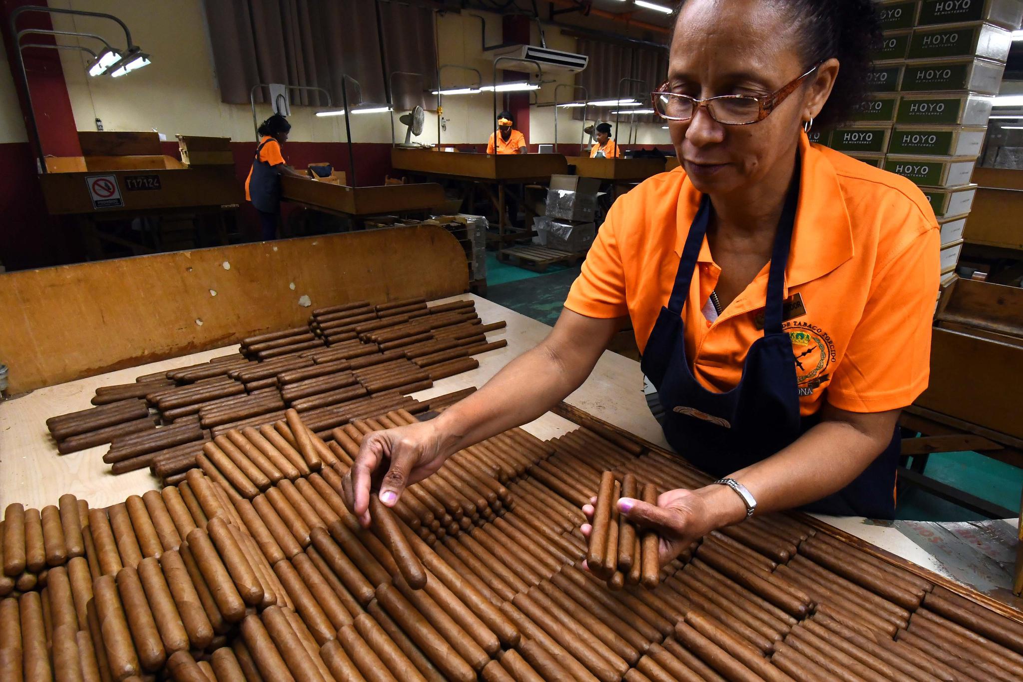 雪茄最贵价值多少一根,雪茄为什么那么贵还难抽