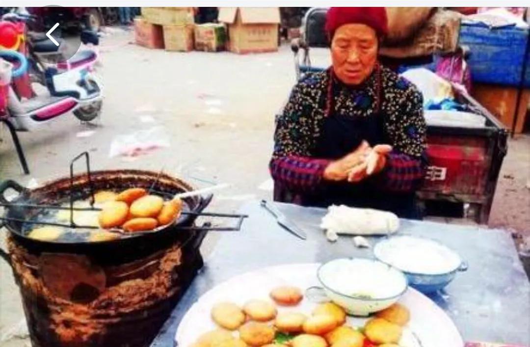 马上过年了，又回想起小时候过年那才叫热闹、有意思、民俗味真浓