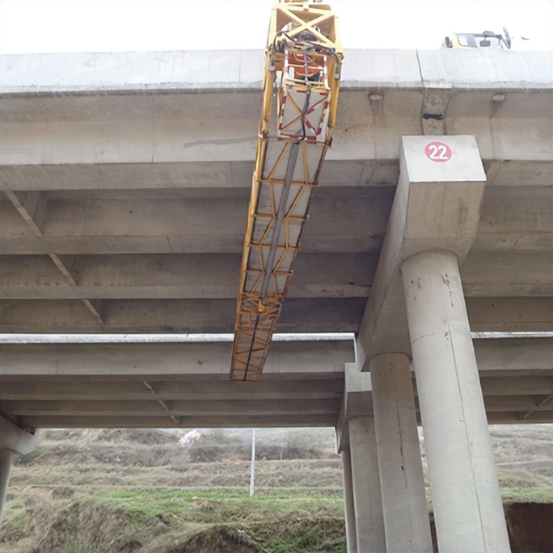 测力传感器设计技术原理及分析,测力传感器运用哪些效应