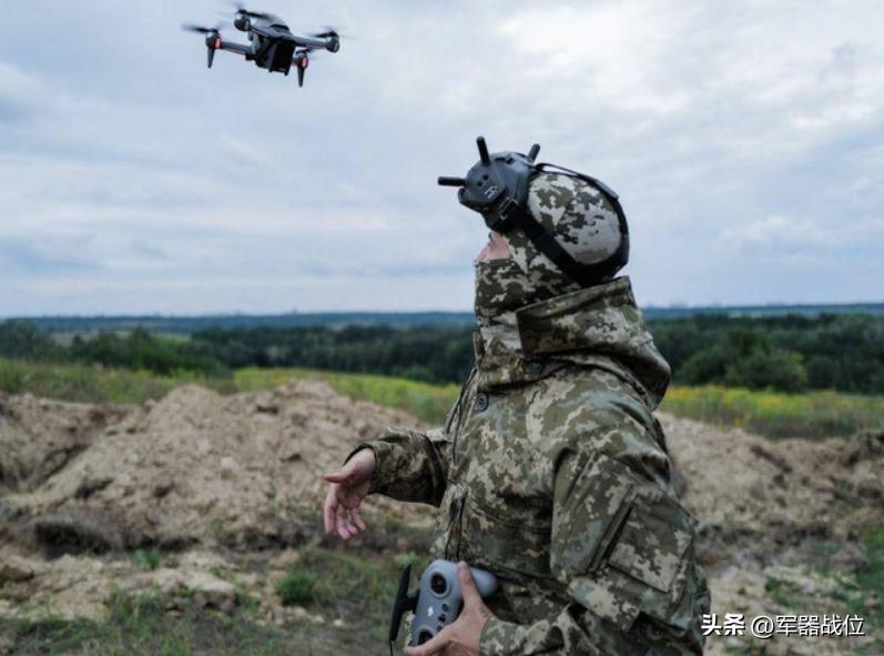 乌克兰击落神秘无人机,乌克兰承认击落自家无人机