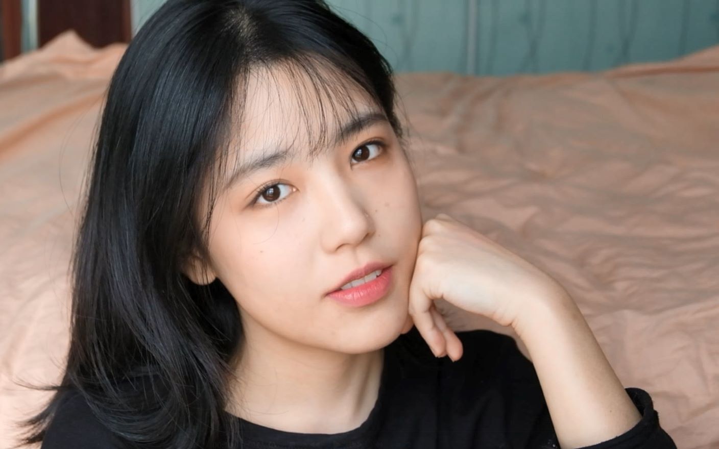 淡妆总是画不好,越画越丑?因为你选错粉底液,看完你就明白了