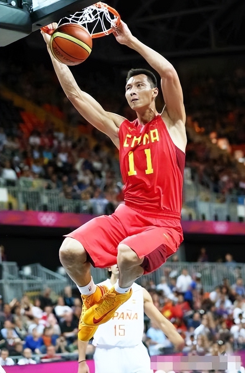 易建联娶老婆了吗,易建联和荆灵爱情故事