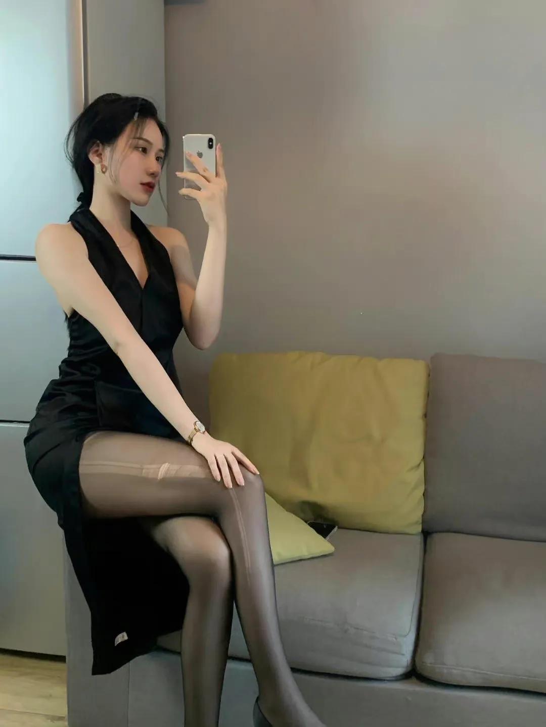 被别人指甲划破,被指甲划破皮