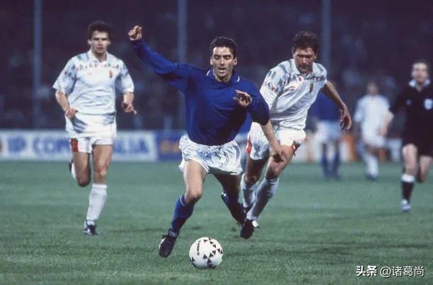 意大利90年代球员,90年代意大利国家队队服