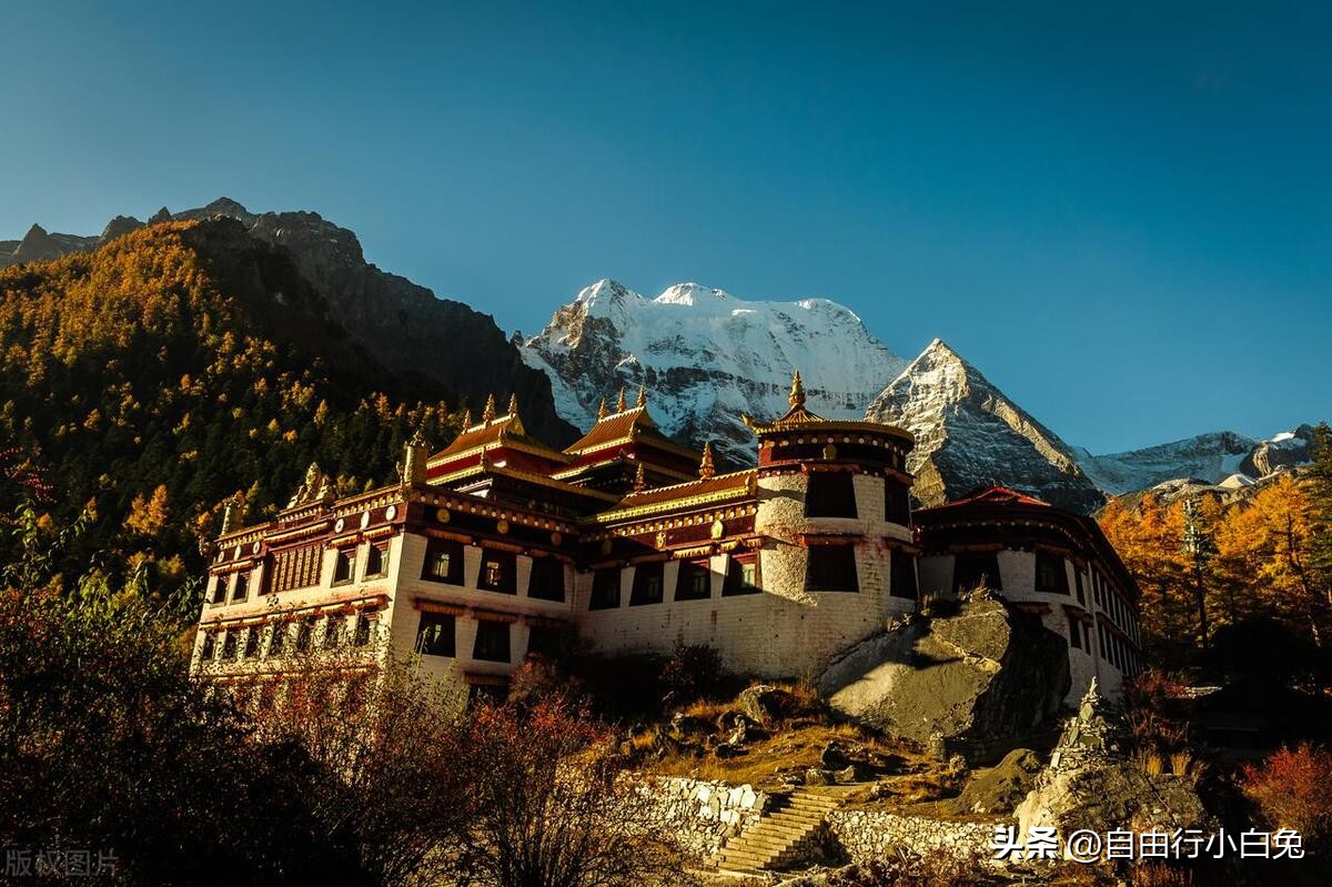 稻城亚丁自然保护区旅游攻略,稻城亚丁秘境视频