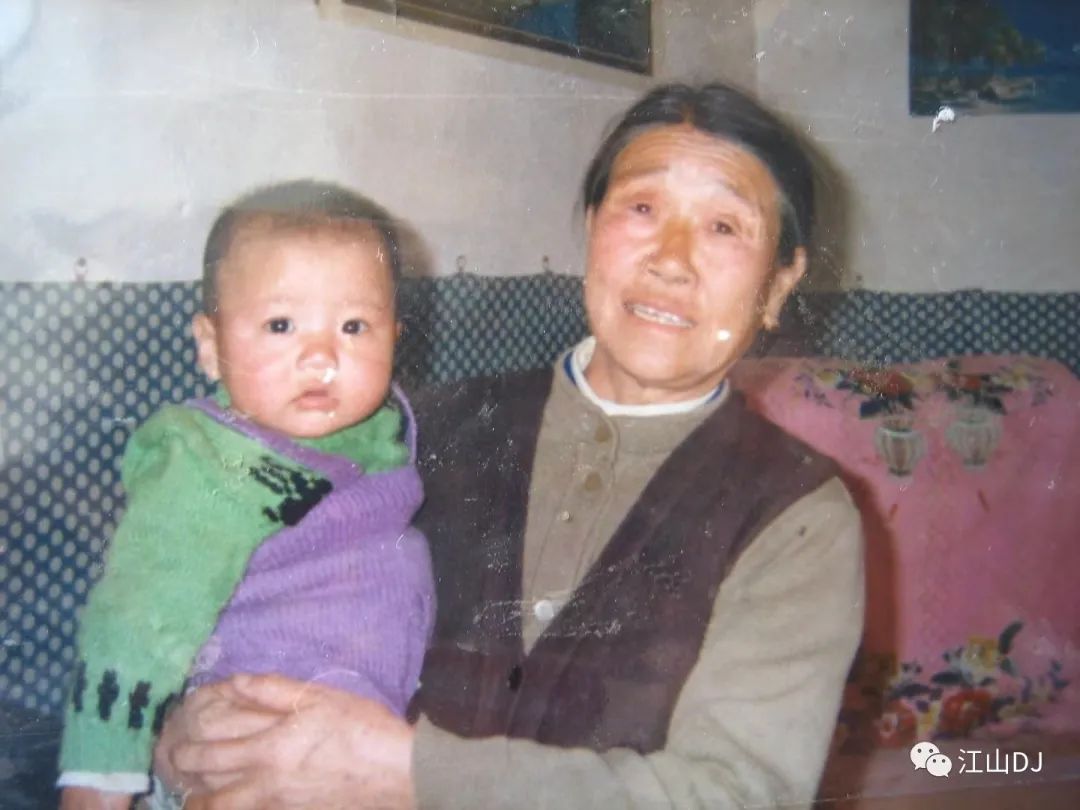 童年温馨的热炕头,童年睡炕头