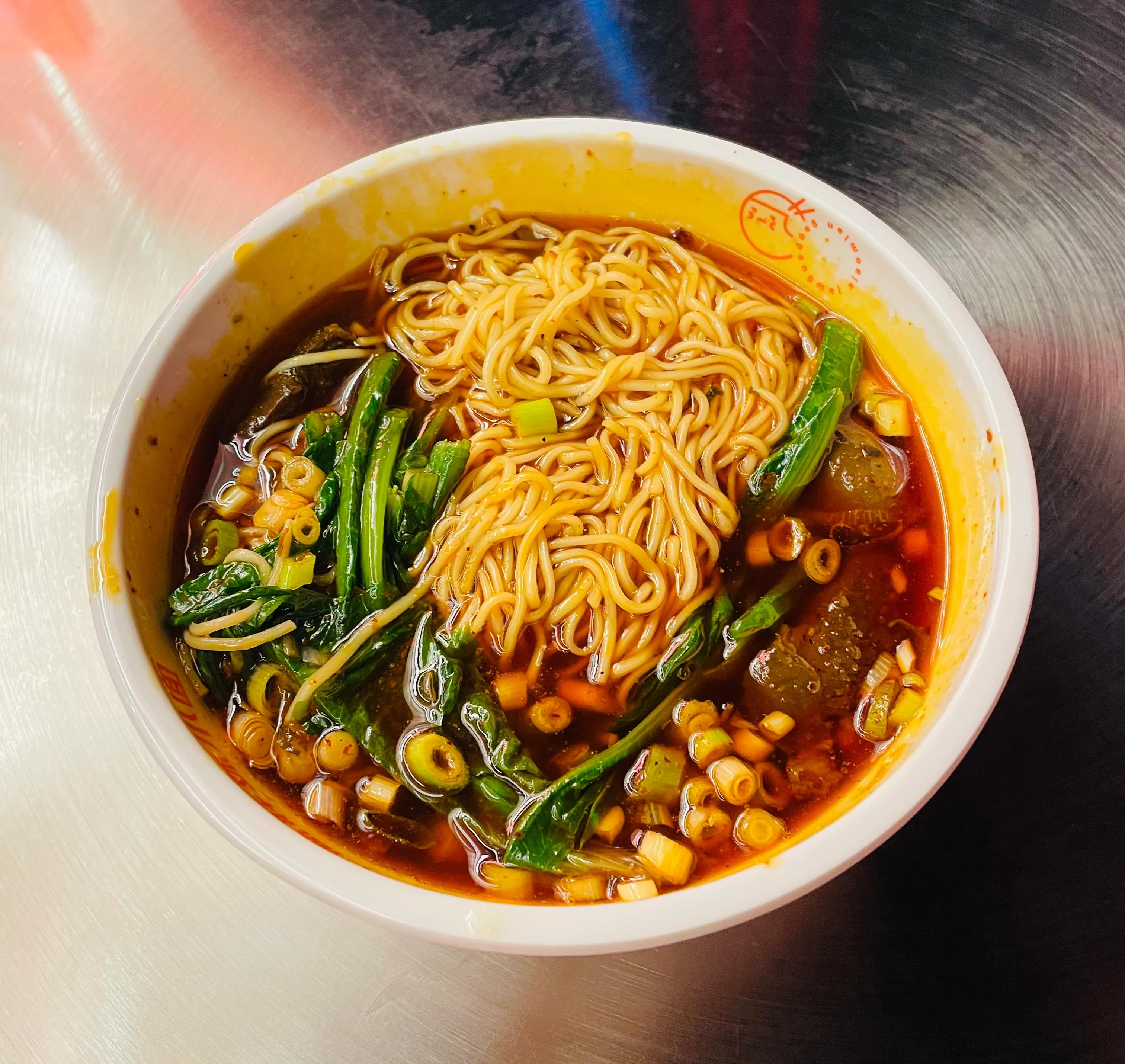 重庆小面之旅第300站,重庆小面攻略解放碑