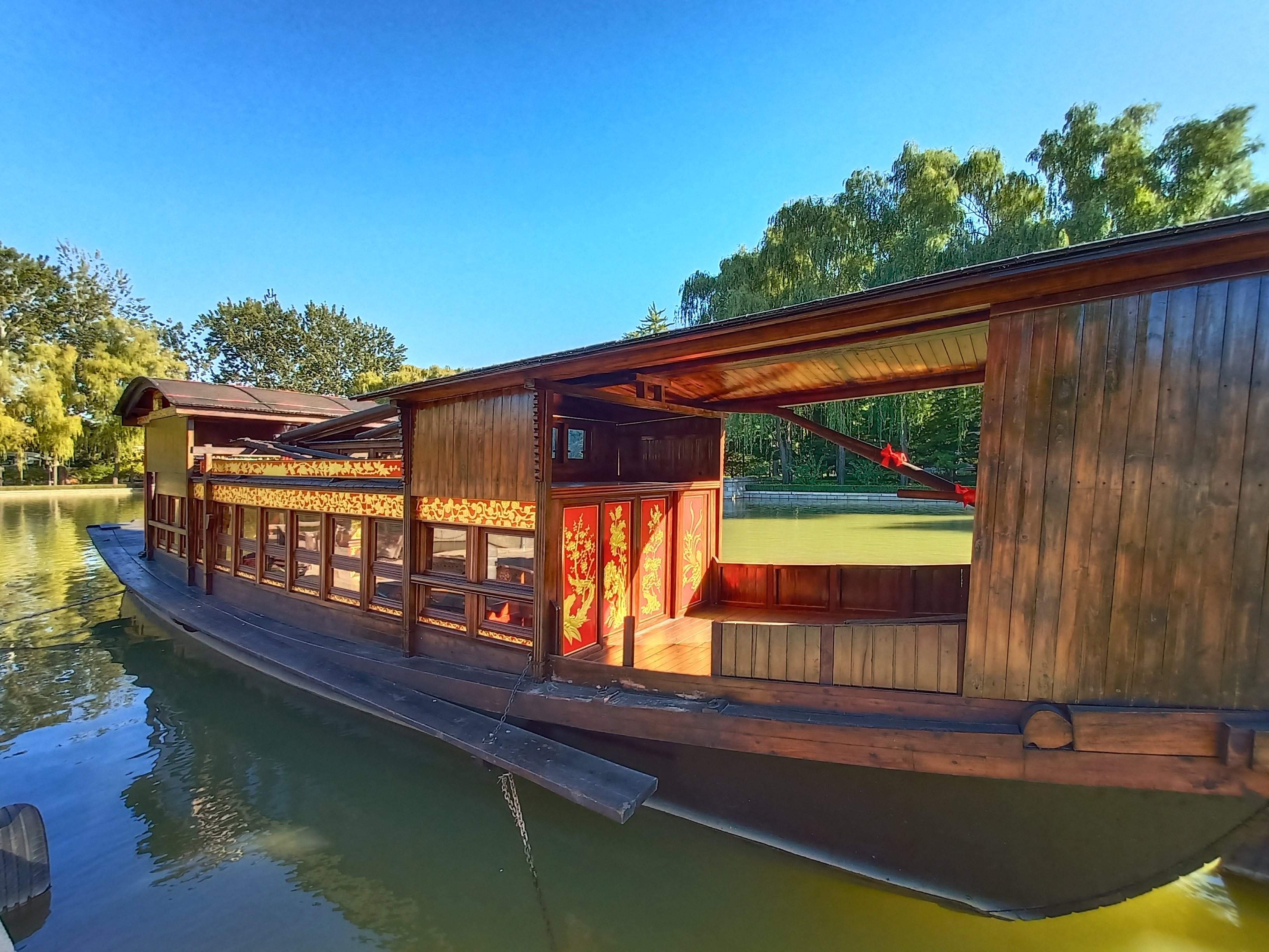 人在画中游图片,人在画中游视频大全