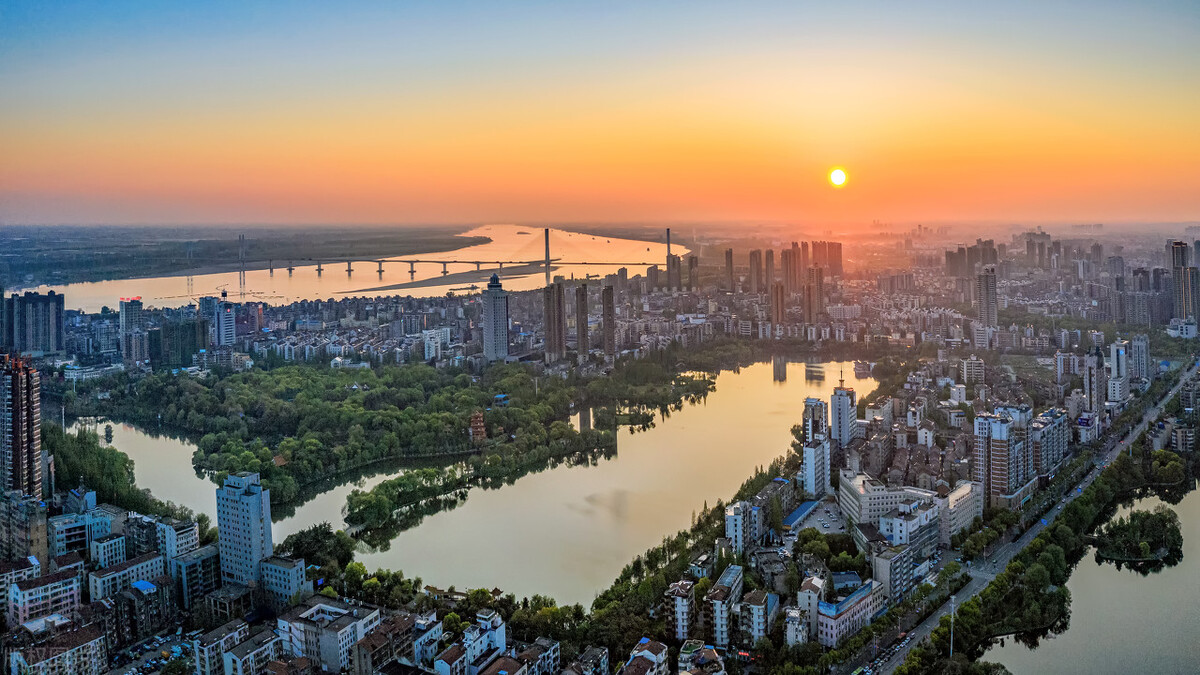 2022年武汉各区GDP排名,2025年湖北城市gdp排名预测