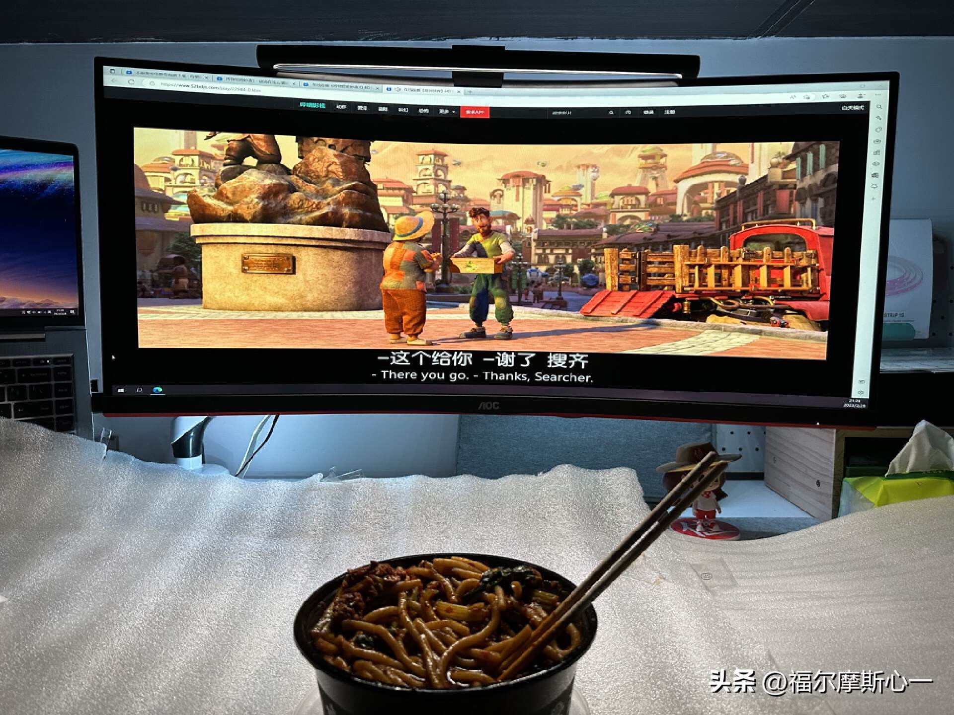 如何合理布局电脑桌,电脑桌怎么改造比较好看