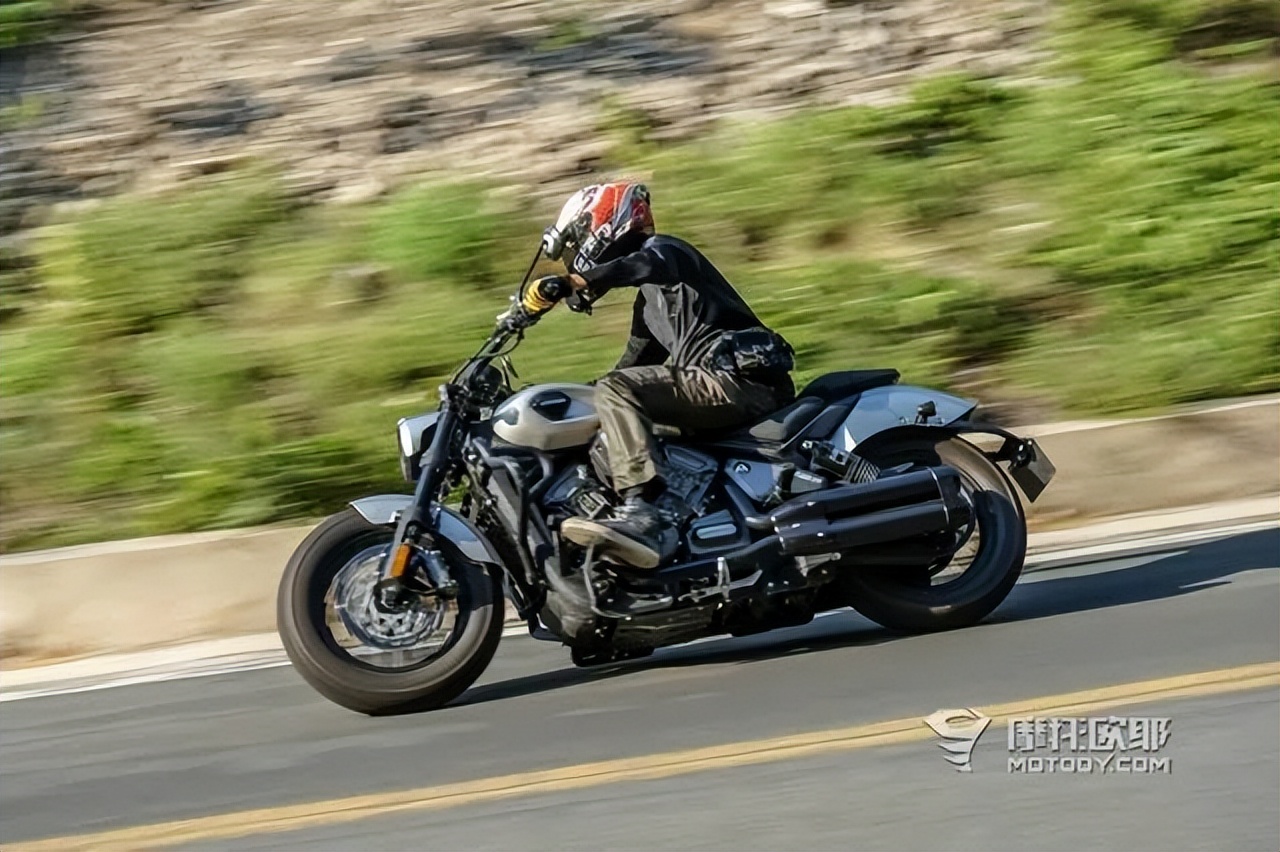 奔达黑旗500适合四十岁男人吗,奔达黑旗500第一批跟第二批的区别