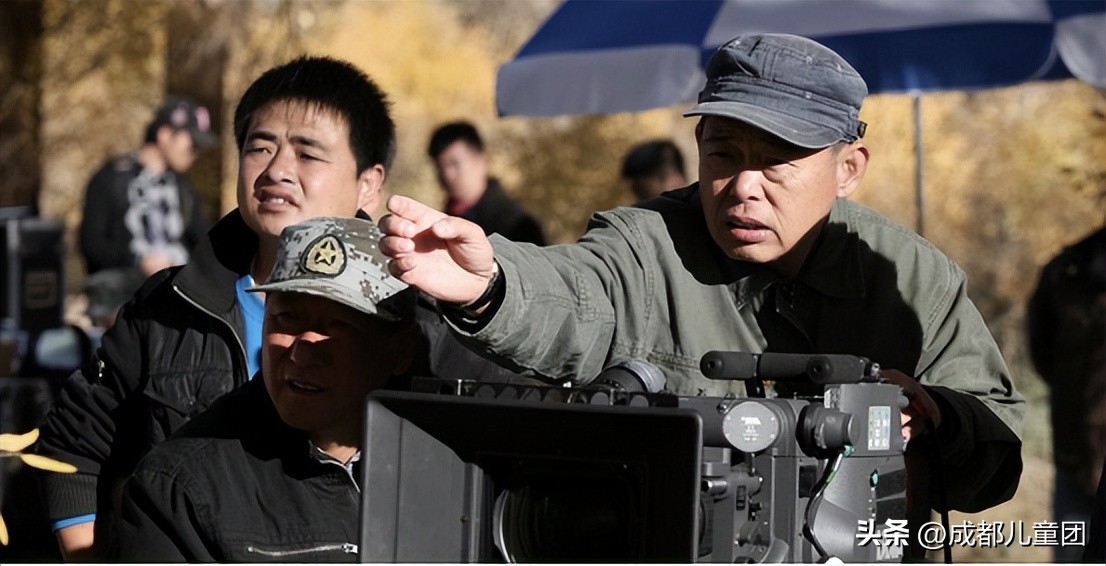 “一人一伴·微拍秀”，海峡两岸青年共同掌镜拍摄“成都大片”！