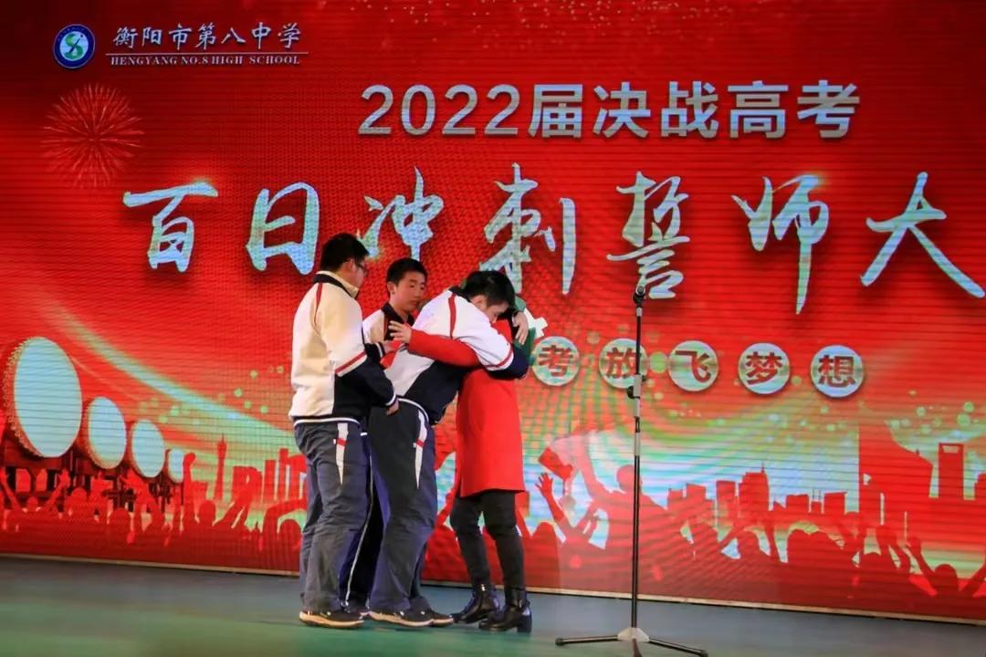 三胞胎兄弟今年高考成绩,三胞胎兄弟高考成绩分别是654分