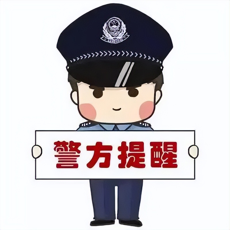 男子晕倒路边警民携手暖心救助,男子流落街头警民暖心救助