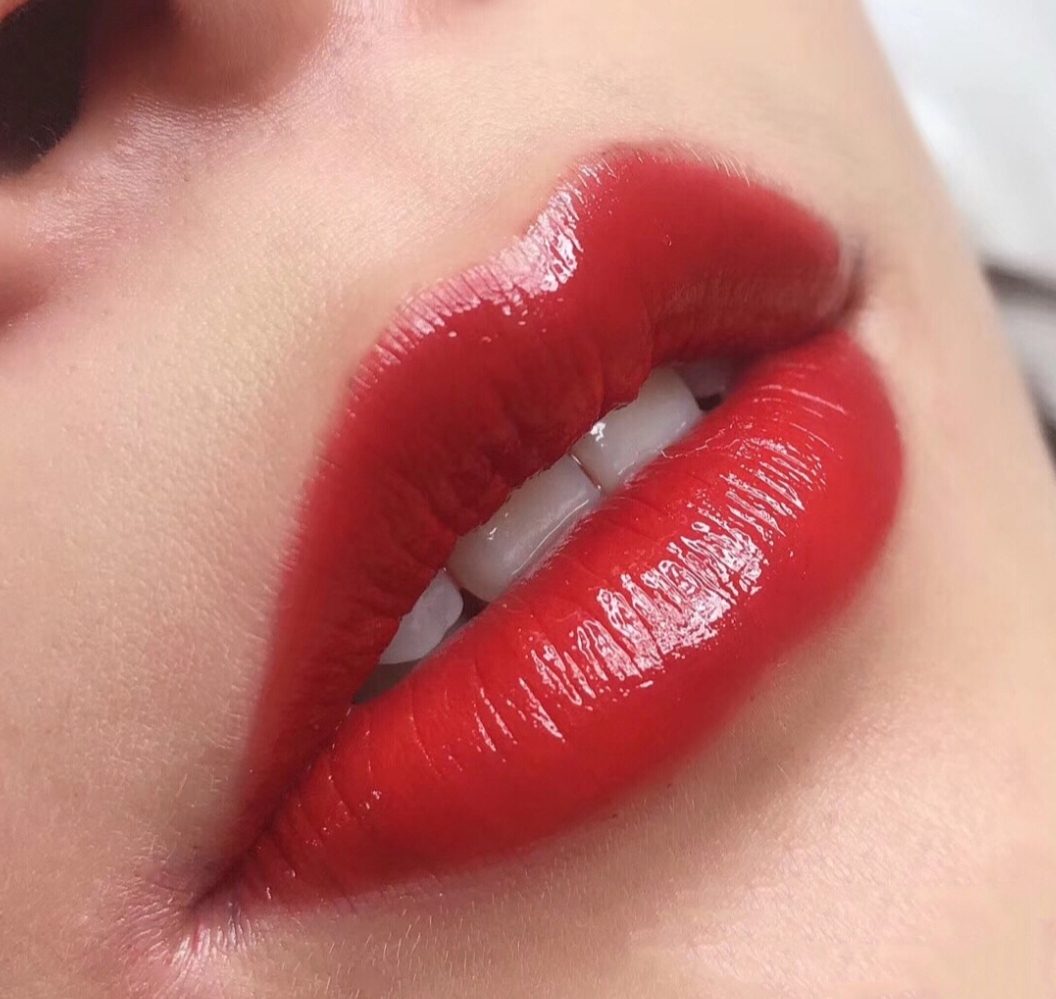 纹唇怎么才能做得好,纹唇对女人怎样