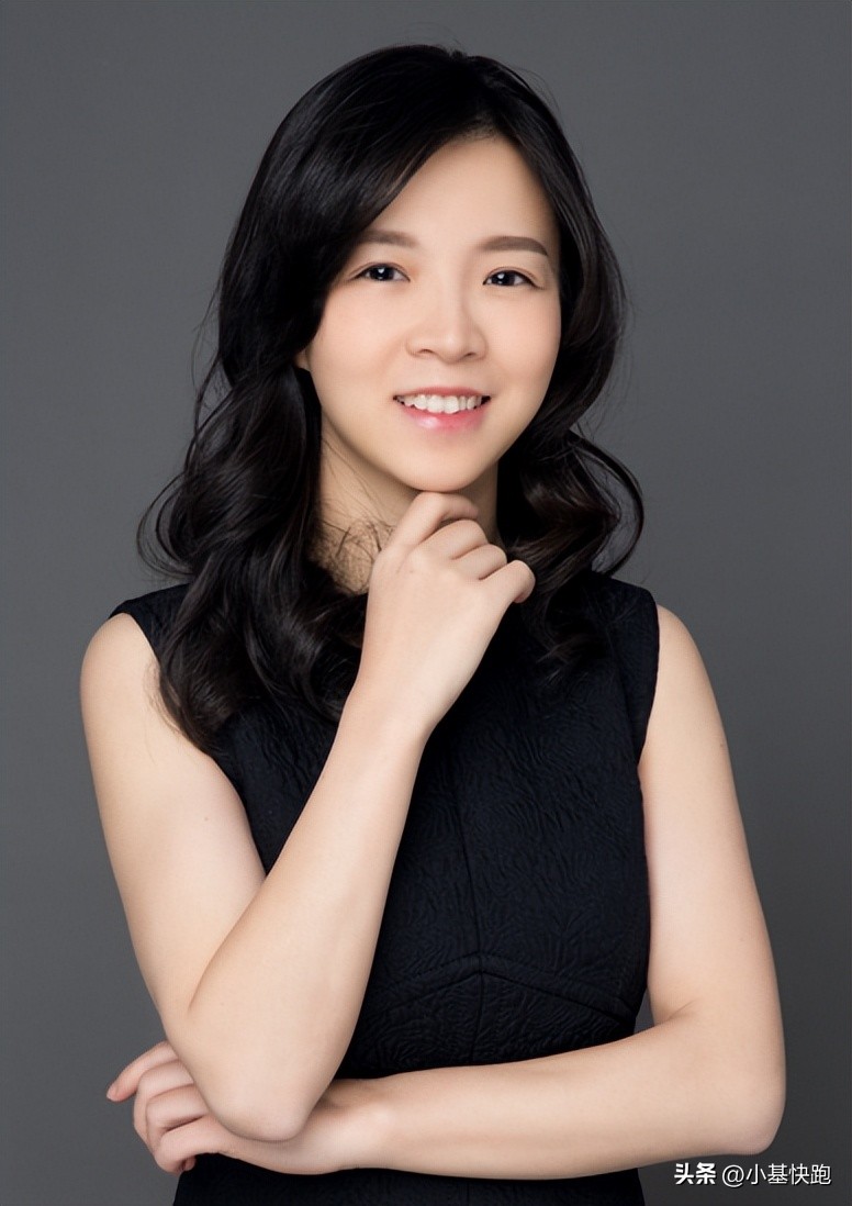 业绩硬核+专业投资者认可：这位基金经理，有点不一样