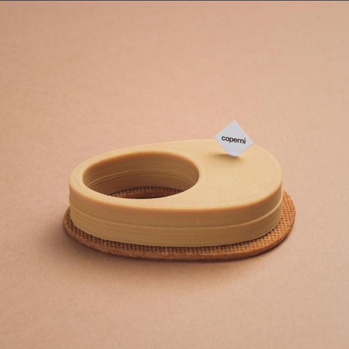 跟着「鞋子哥」逛巴黎甜品！每双鞋都适配！还能这么拍！