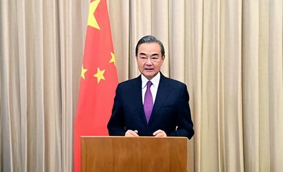 舒默当着王毅外长的面，直言对中国“非常失望”，中方回应很有力