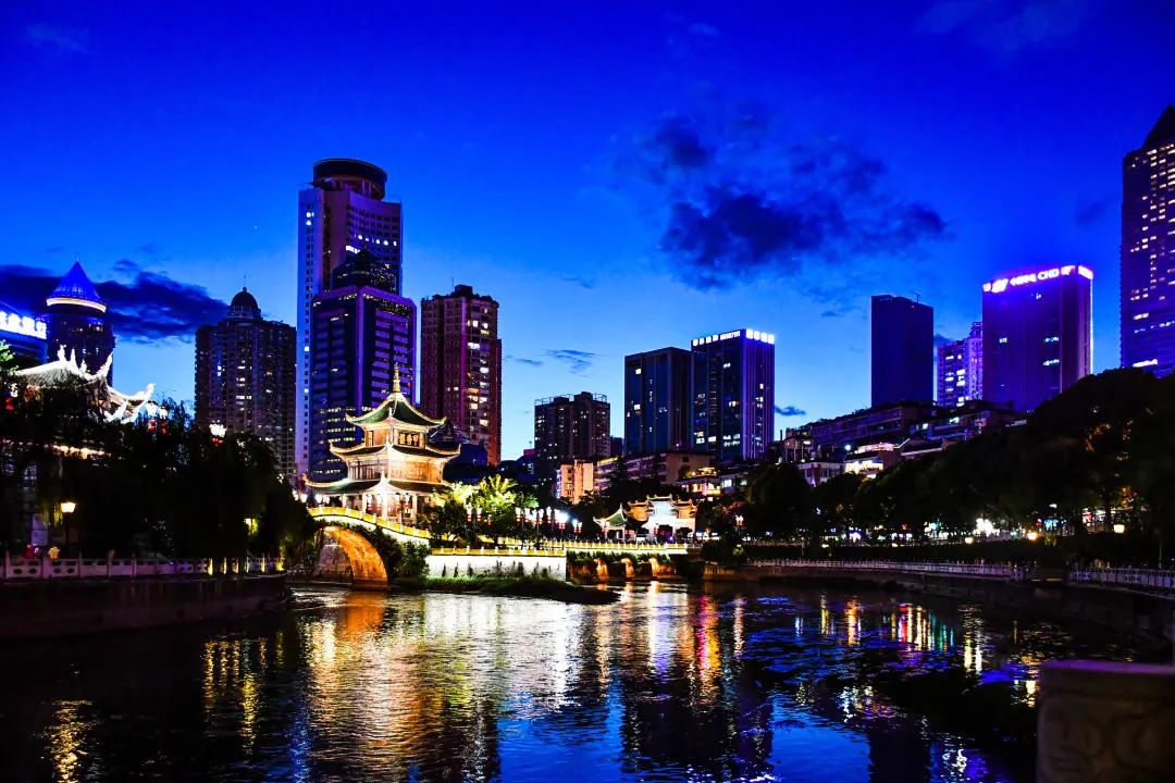 南明区新的打卡点,南明区打卡景点