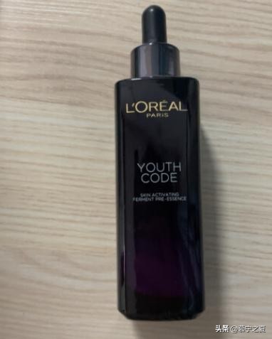 欧莱雅小蜜罐和olay白瓶哪款好用,珀莱雅精华双抗和olay小白瓶区别