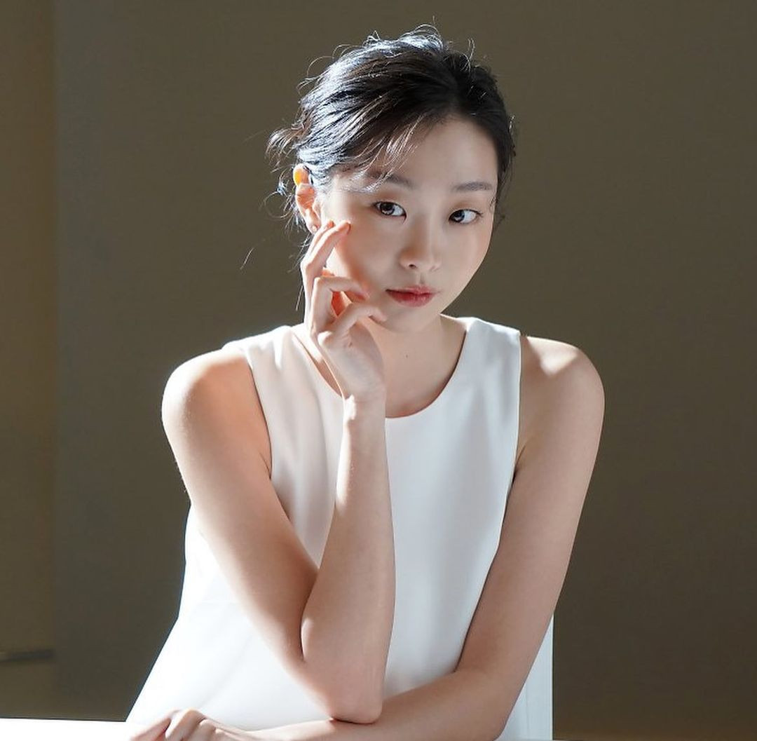 韩国女明星颜值前十名金智媛,2022韩国女演员排名