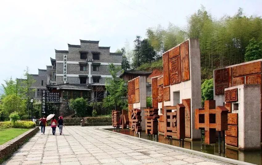 特色小镇十大核心策略,特色小镇案例分析