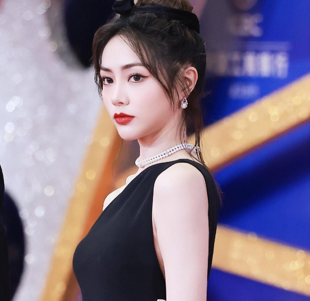 袁泉朱媛媛获奖视频,36届百花奖张译袁泉侯勇朱媛媛