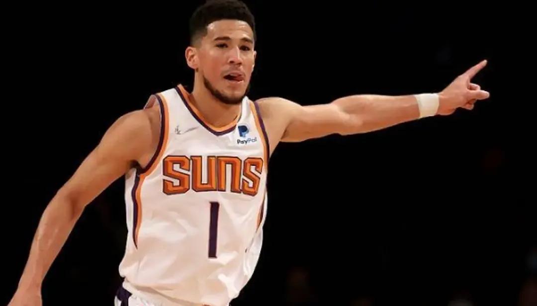 再看现役的那些13顺位：两大球星闪耀，小米要继承老詹衣钵？