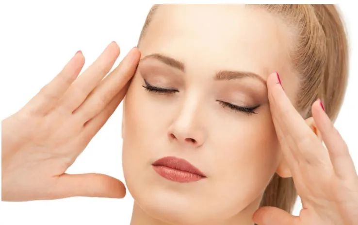 不吃东西多久咬肌才会变小,咬肌变小可以消除法令纹吗