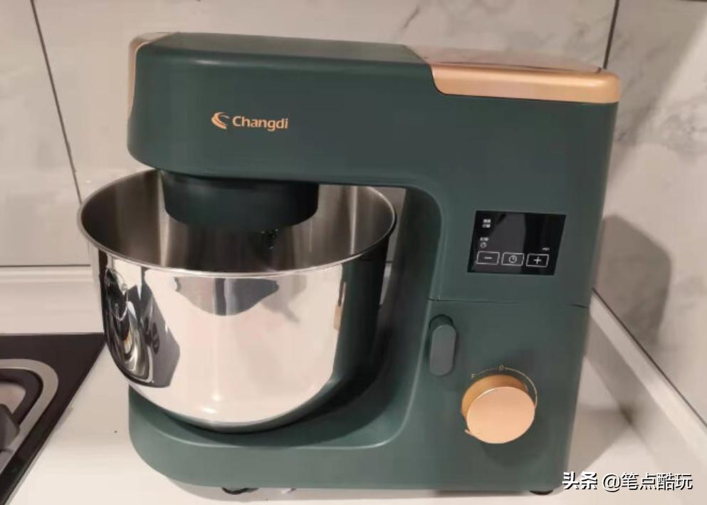 怎么选用揉面机,揉面机面包机厨师机哪个更好