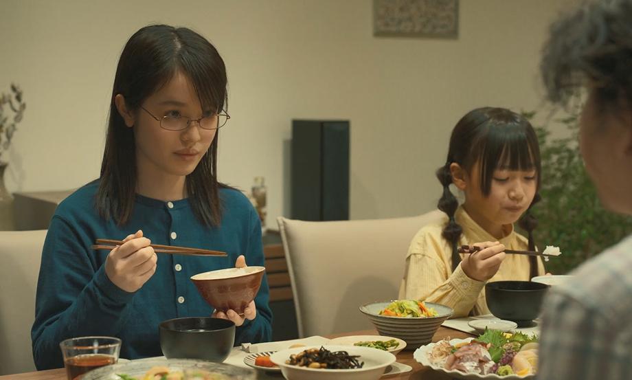 冲上热榜第2，风俗店“头牌”再就业，竟被日本人拍得如此好看