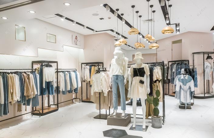 商场衣服价格高得离谱？看完这篇文章你就明白了！