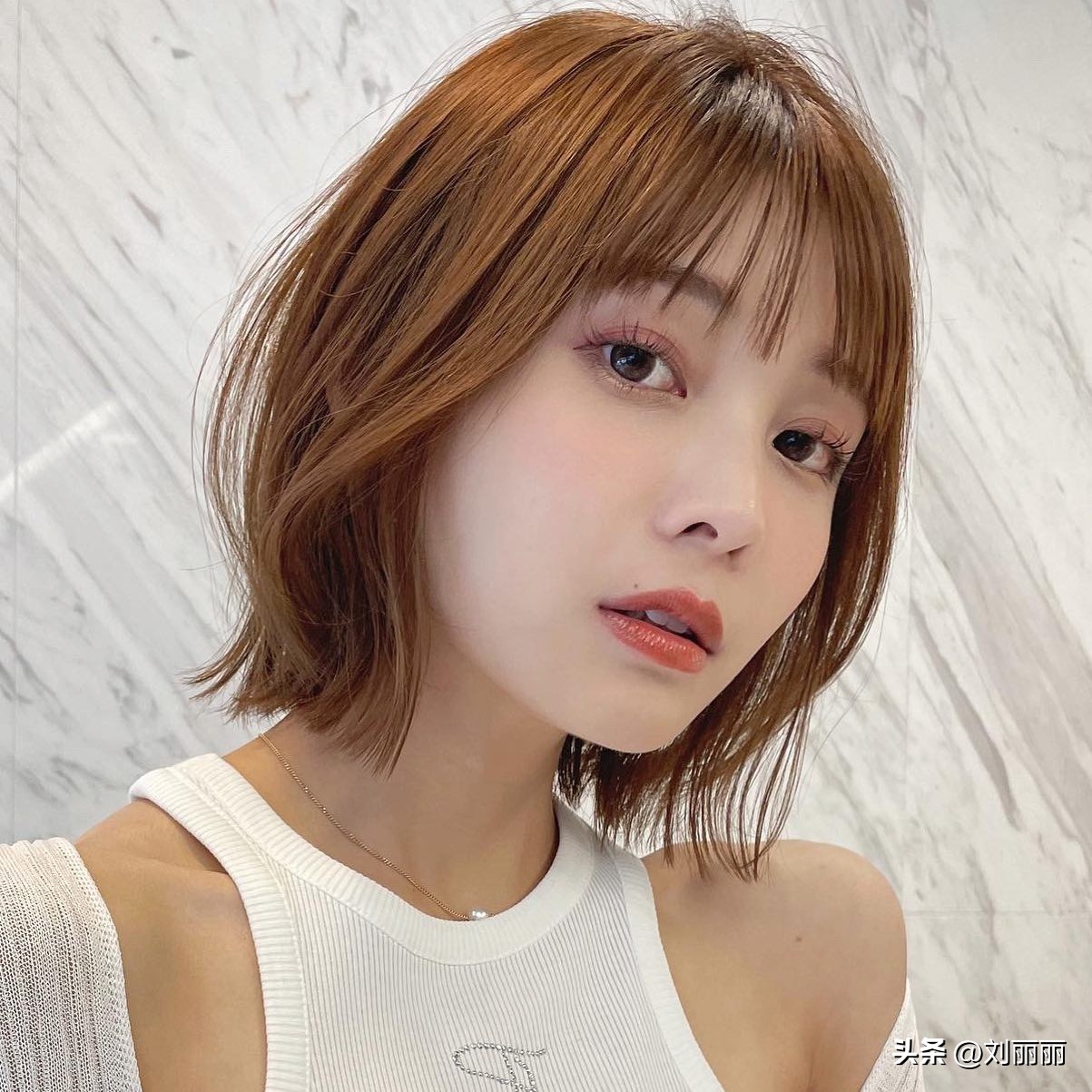 流行什么发型好看又时尚女,怎样剪时尚流行的发型