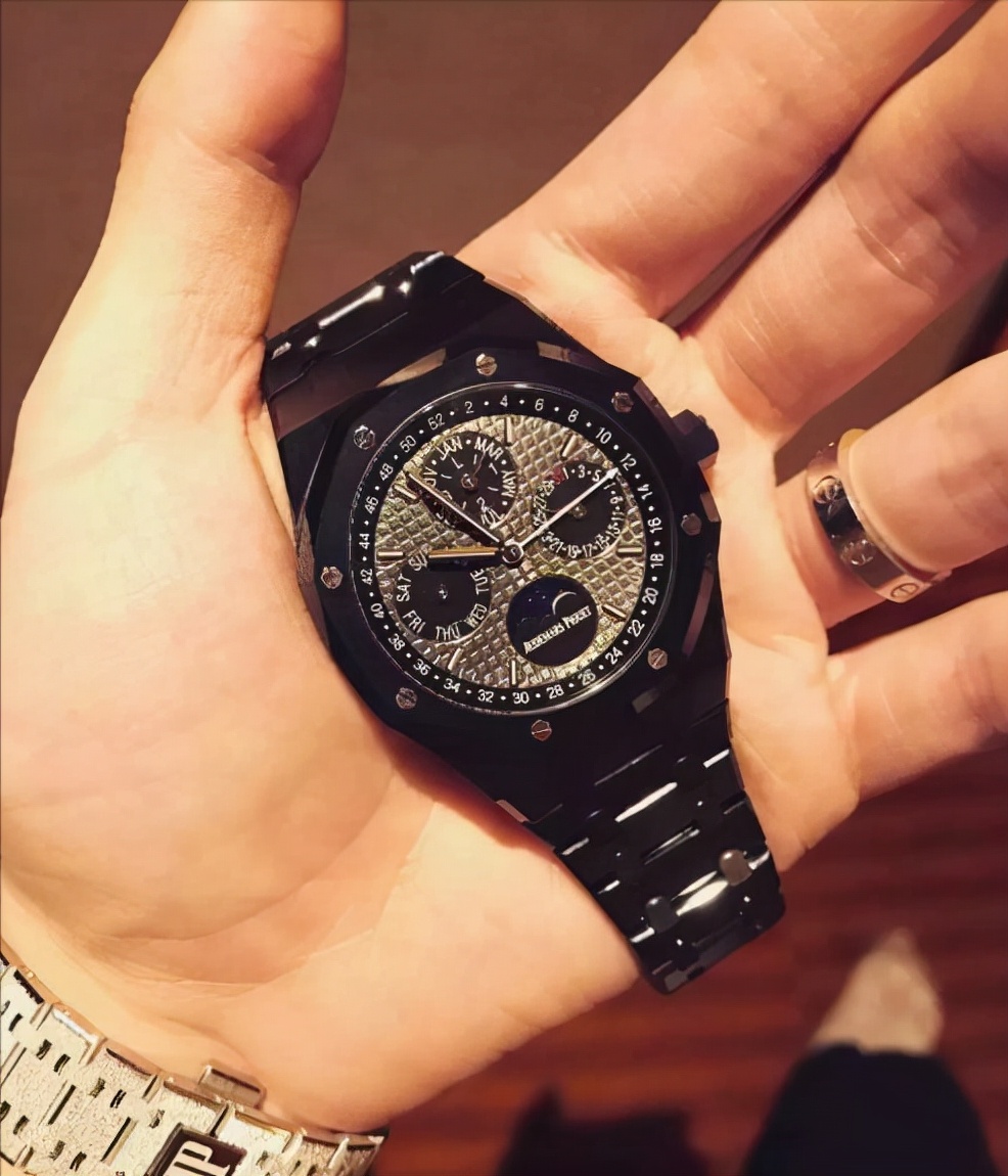 30万最经典一款手表,30万名表