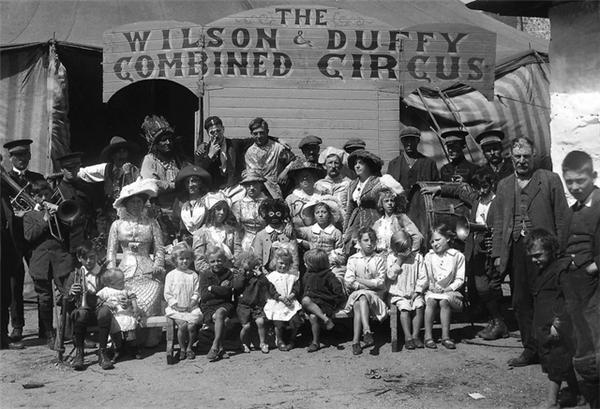 晚清姑娘被卖到美国后的结局,清朝女子被卖到美国的电影