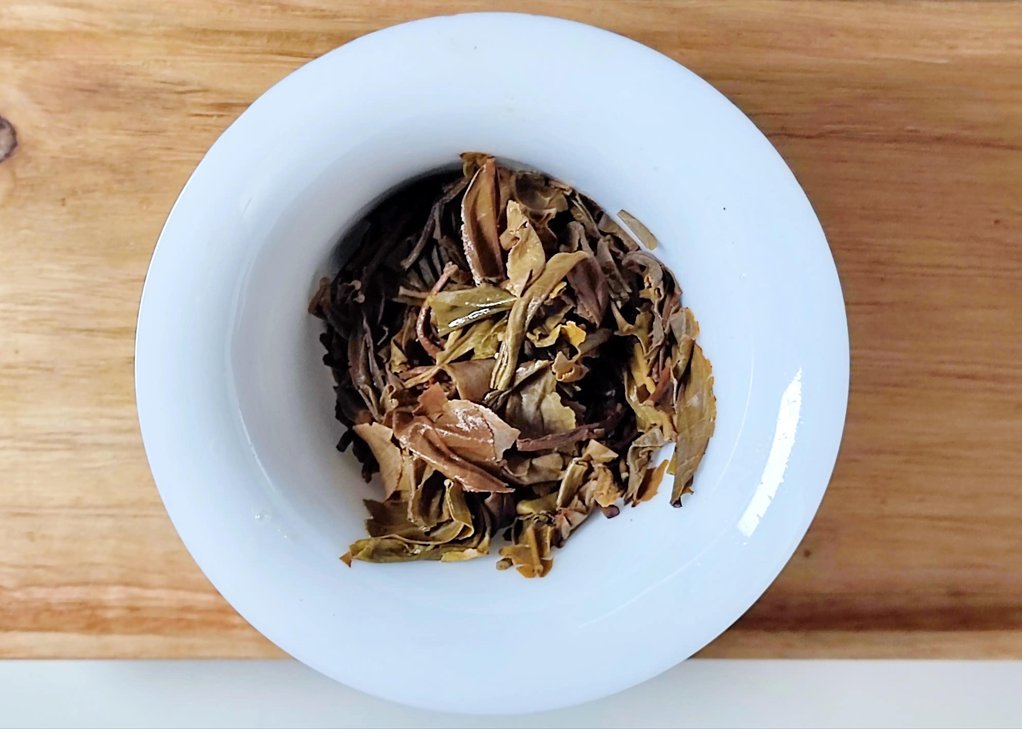 大益2201年龙柱评测,大益2022龙柱生茶值得收藏吗