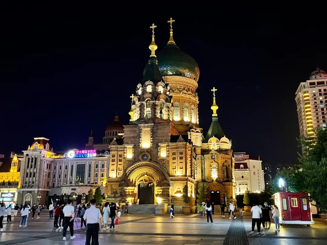 怎么在假期变霸气高冷,学生假期变胖校服穿不上了