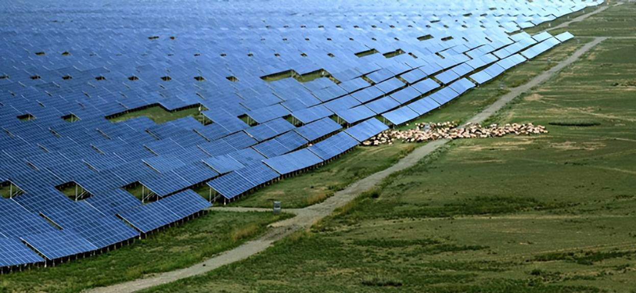 光伏超级发电站,中国最壮观的光伏电站