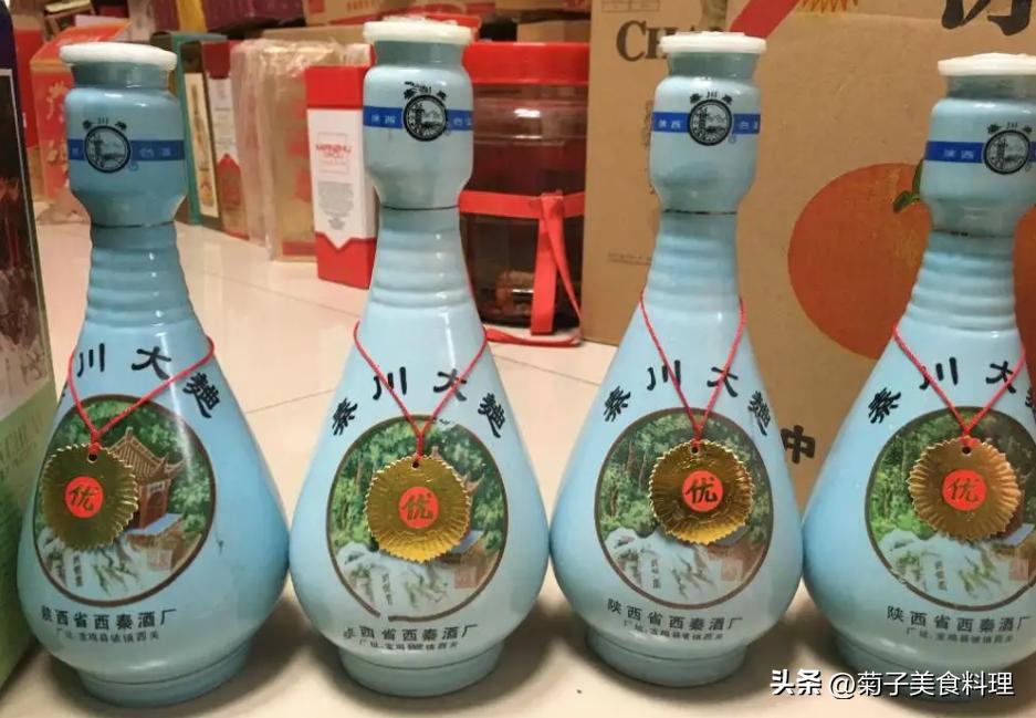 酒桌座次礼仪和规矩的区别,酒桌座次礼仪讲解