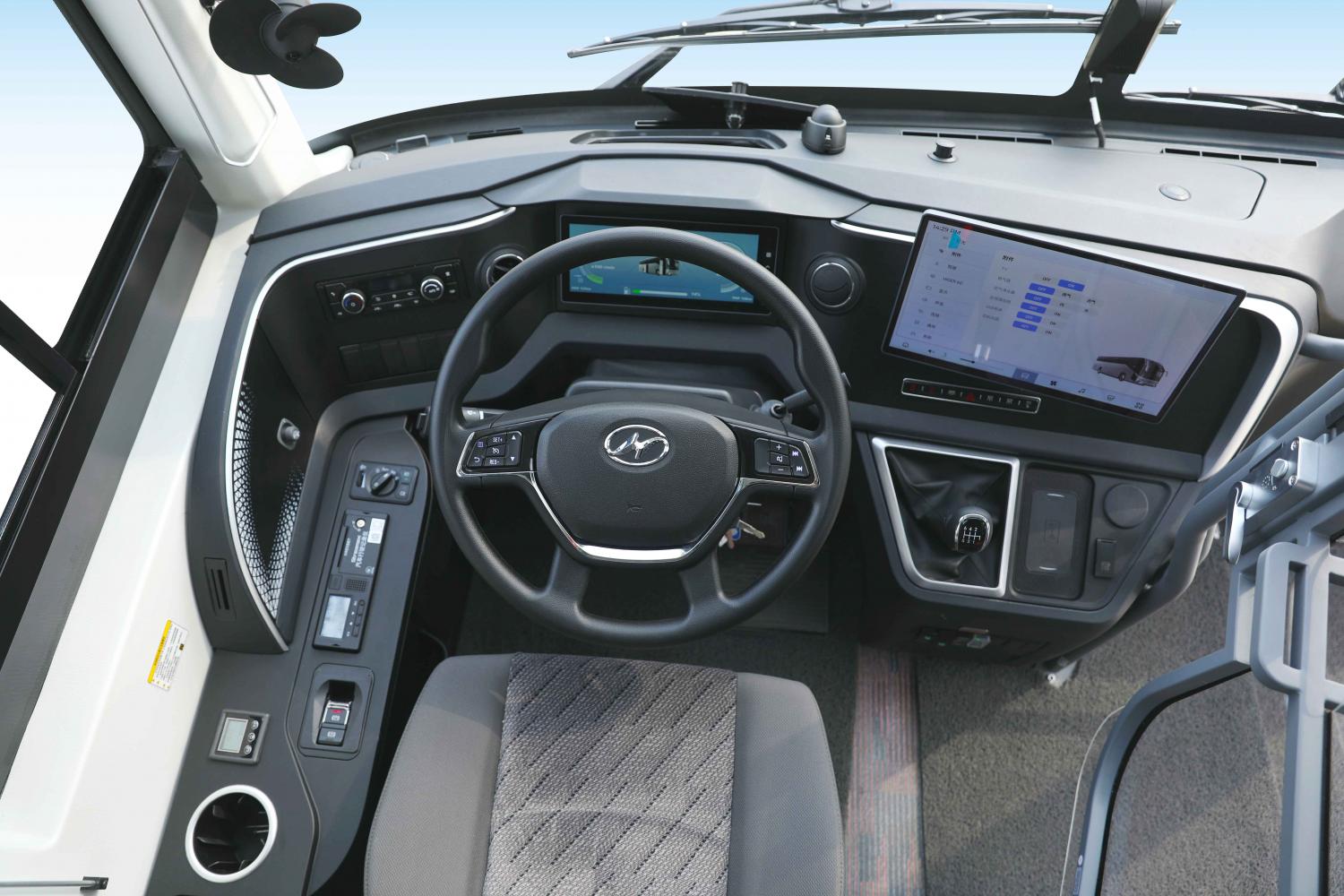 新款金龙海格客车,苏州金龙新V系大巴