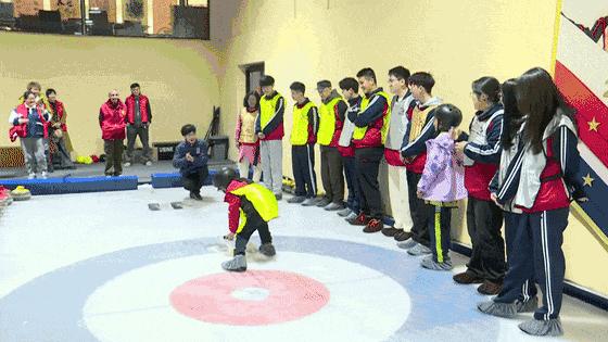 相约亚冬共享精彩,相约冬奥会冰雪一起来