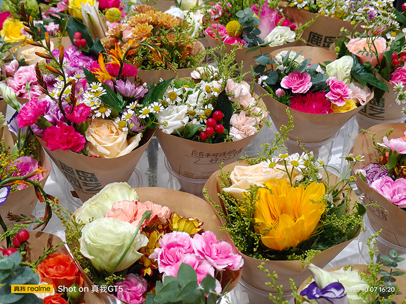 realme真我gt5手机开箱,realme真我x50开箱