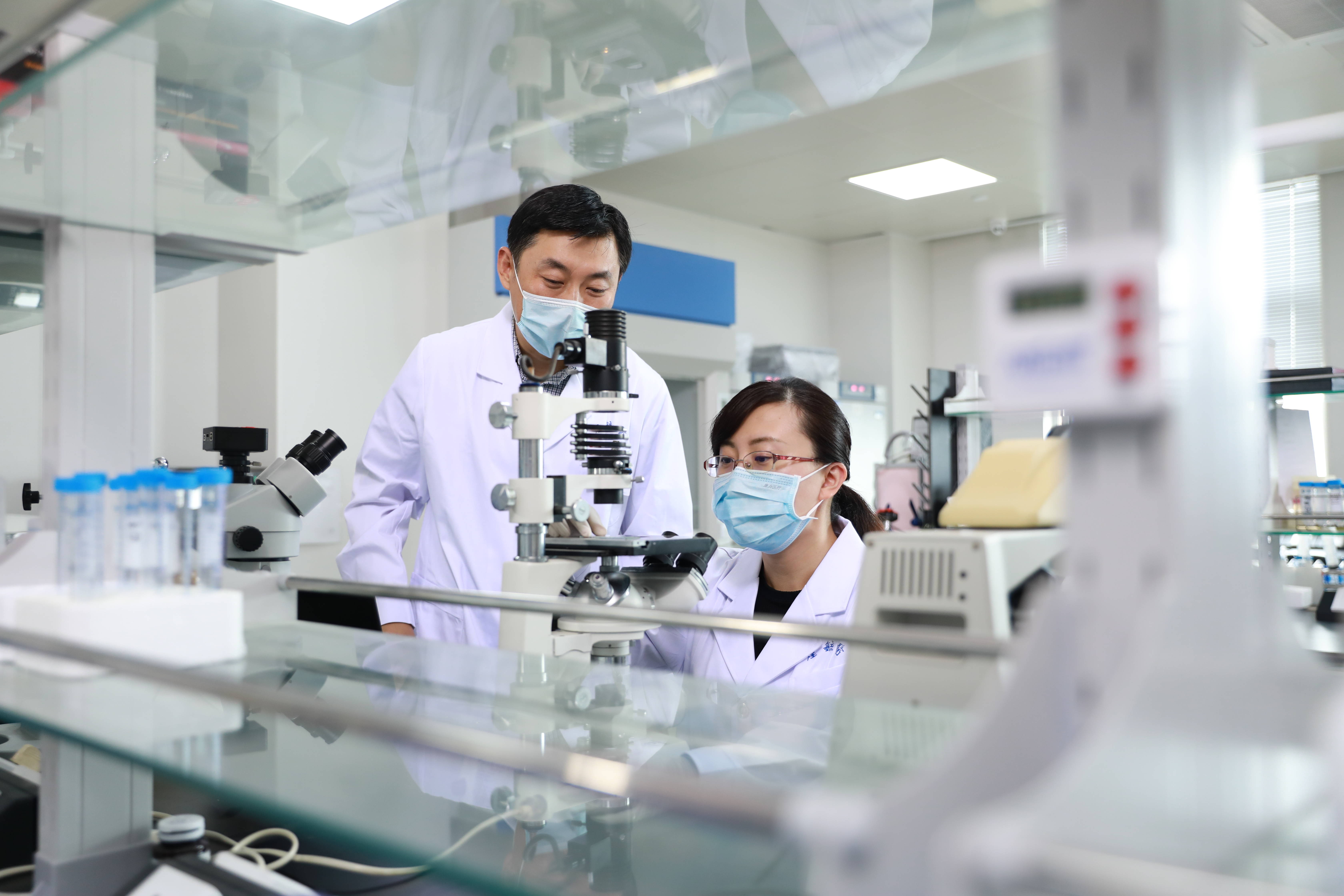 烟台毓璜顶医院中心实验室刘芙君：实验室里长出腾飞的“翅膀”