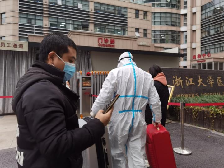 孕妇临产被冻封路,小区封闭期间孕妇怎么办